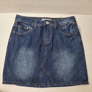 NWT REFUGE distressed jean skirt